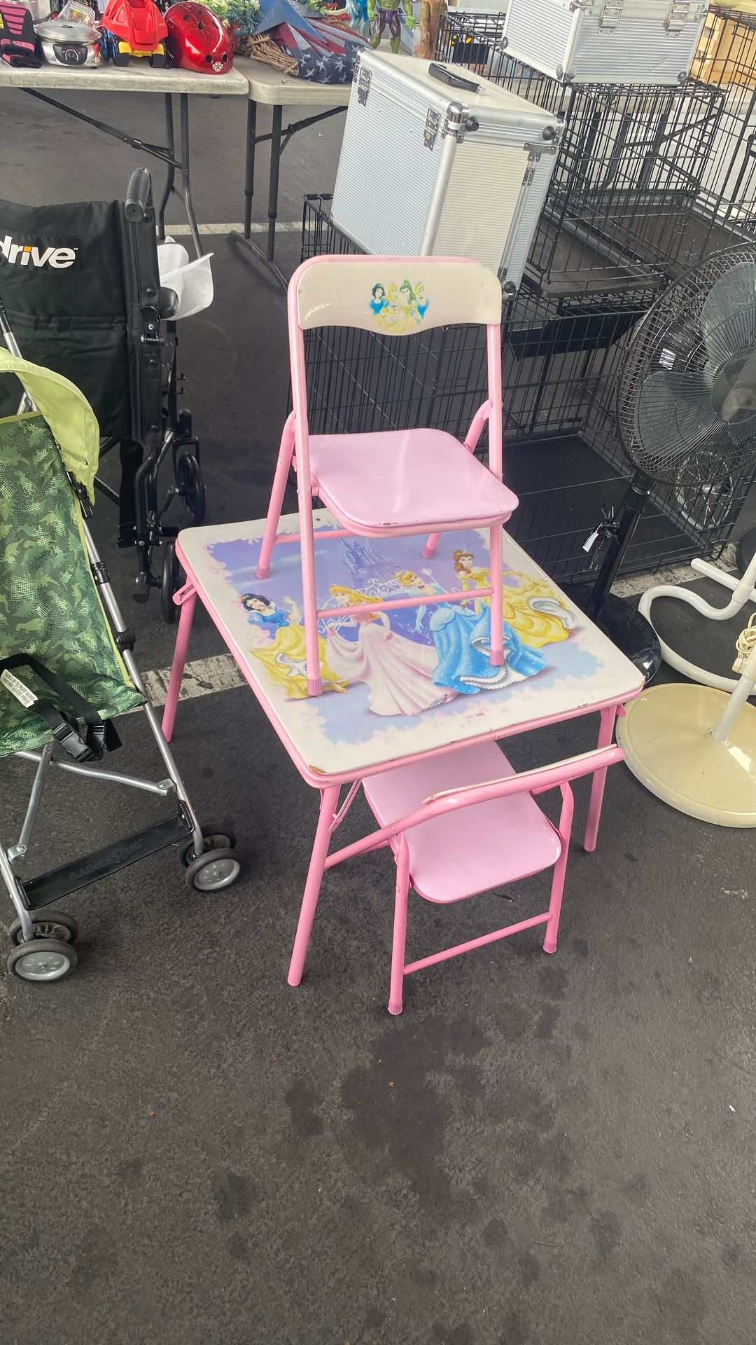 Pink Foldable Table