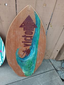 2 boogie boards