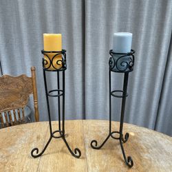 Set Of 2 Candle Holders