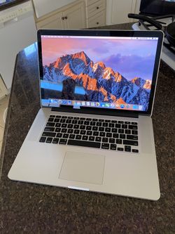 Mid 2015/2016 MacBook Pro 2.8 i7 16GB 1TB Apple SSD Good condition