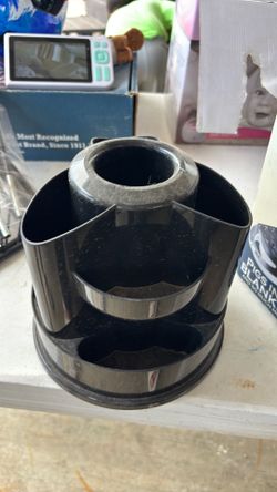 Free Pencil/Desk items holder