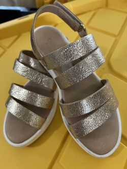 Girls Golden Sandals