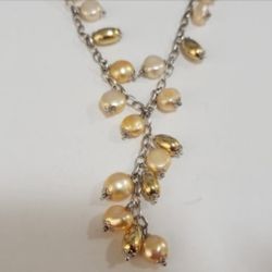 Silver Freshwater Pearl Necklace 