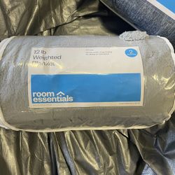 Sherpa 12LB Weighted Blanket by Room Essentials 