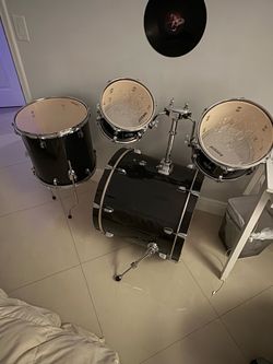 Drums (Ludwig)
