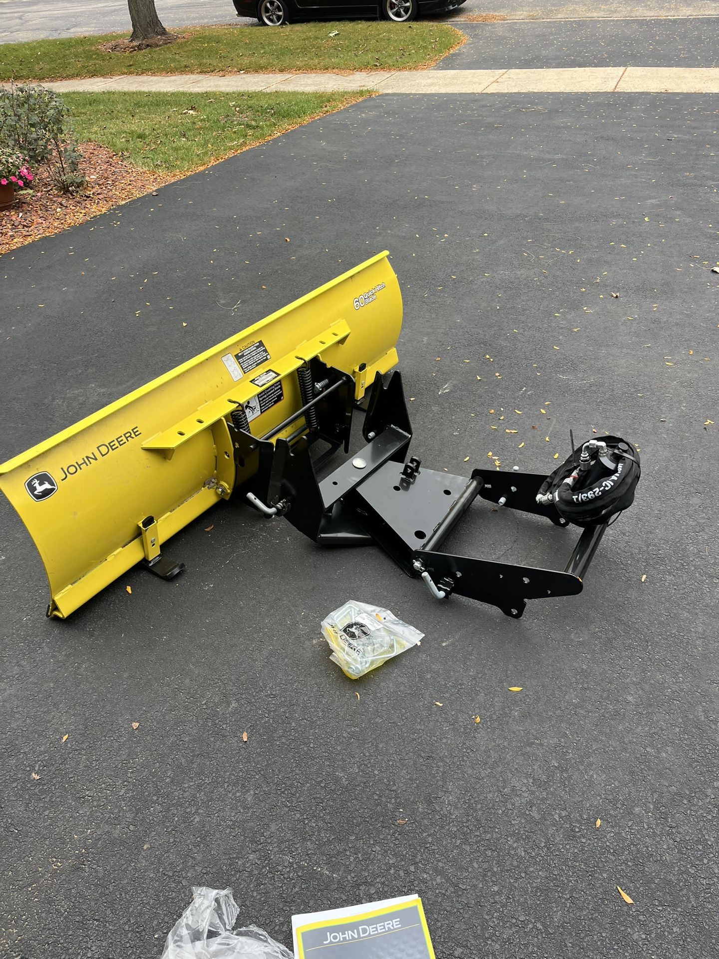 John Deere 60 In Quick Attach Front Mount Snow Blade