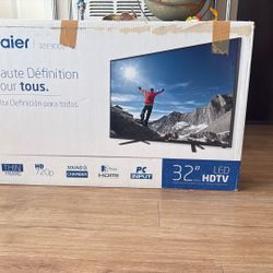 Haier 32” LED HDTV 