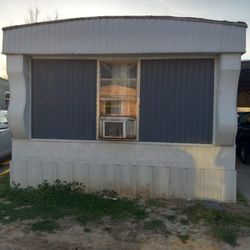 Sevende Traila Móvil En 59 Norte Y East Mout Houston Interesados Llamar Al 346 243 23 98 "Gente Seria Por Favor 