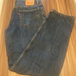 Levi’s Jean Size 36x36                                              D