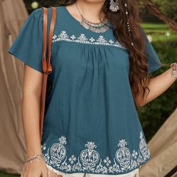 Plus, NWT, Embroidered, Teal 