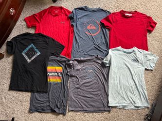 7 Men’s Tshirts - Small