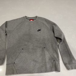 Grey Tech fleece crew Size Small