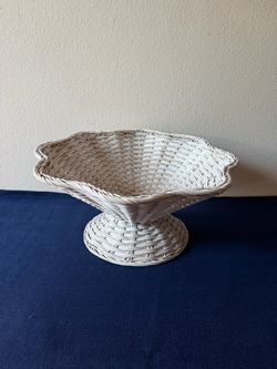 wicker fruit basket