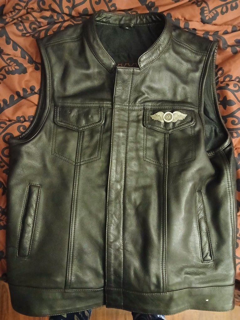Leather Vest MC Cut