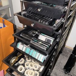 Storage cart w/ lash supplies included