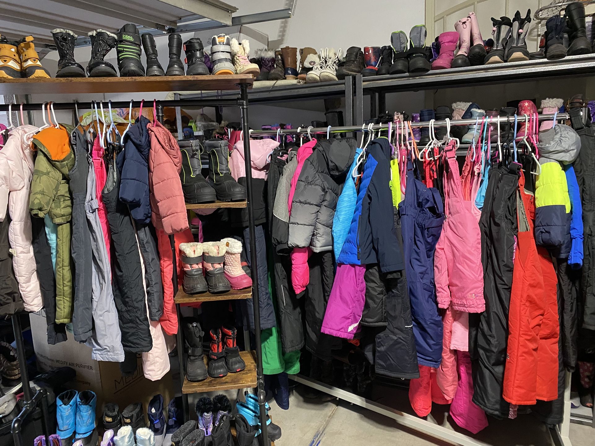 ADULTS KIDS..SNOW CLOTHES BOOTS ALL SIZES