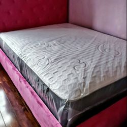 NEW FULL MATTRESS. Bed frame is not available. Take it home the same day 👍