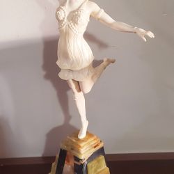 Hermosa Figura De Mafil Y Malmol Original Statue