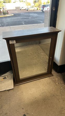 24”x22” medicine cabinet/ vanity mirror