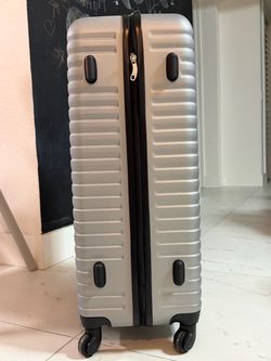Big Check in Spinner Luggage Suitcase