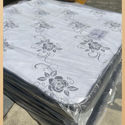 King size mattress / Colchon