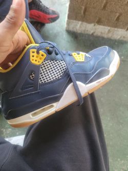 Jordan 4s