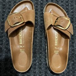 Birkenstock madrid Big Buckle Sz 7, 38