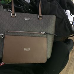 Brand New Guess Purse 