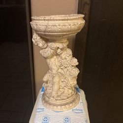 Ceramic Cherub Pedestal Dish 