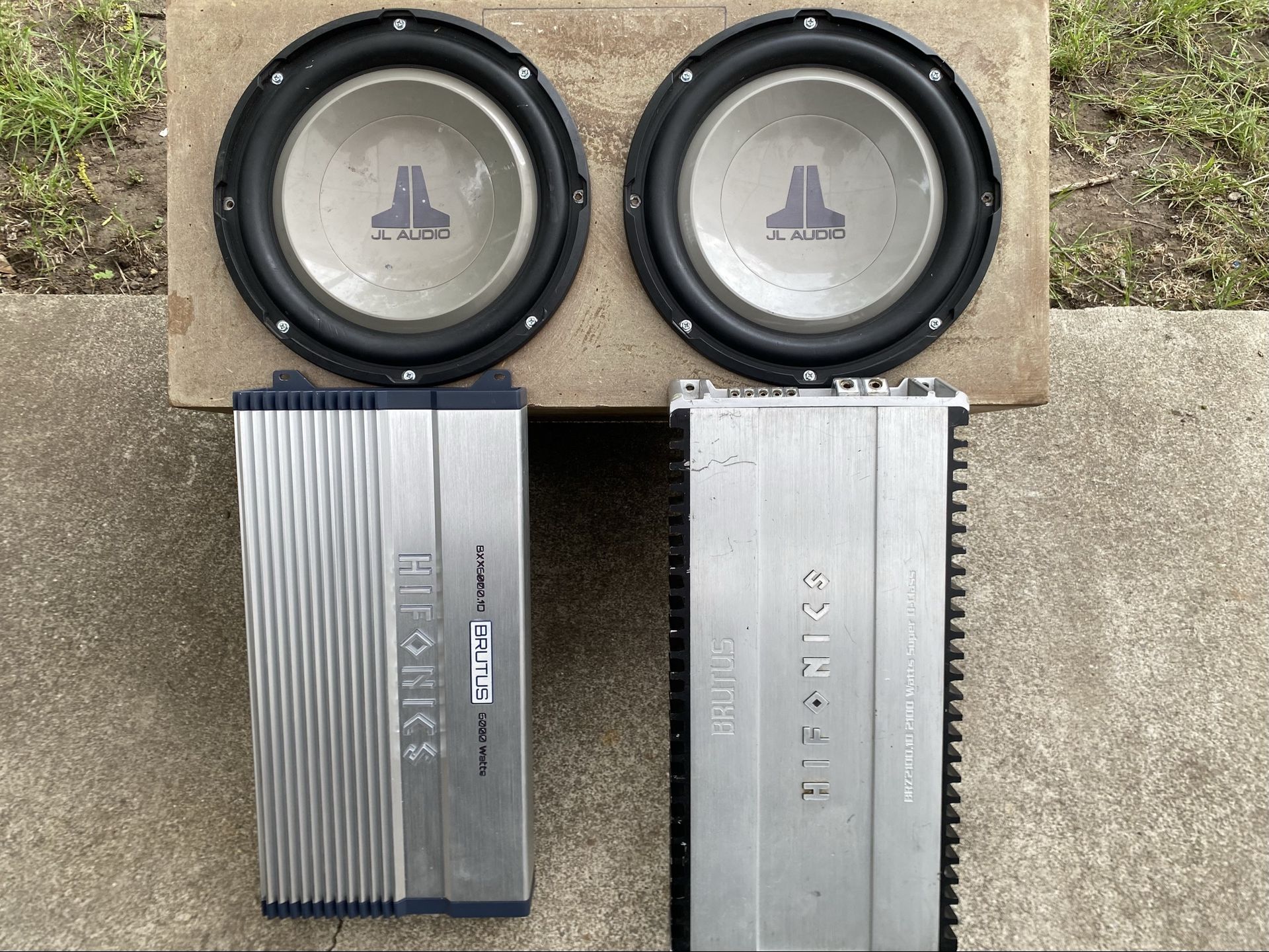 12INCH JL-AUDIO,12INCH L7KICKERS SUBWOOFERS ,AMP 2100WATS BRUTUS HIFONICS,AMP 6000WATS BRUTUS HIFONICS