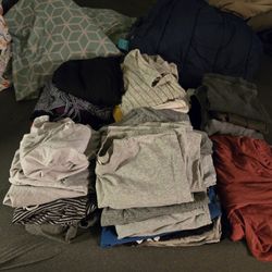 Medium Nursing & Maternity Clothes