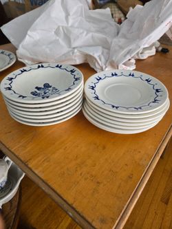 METLOX VINTAGE SALAD BOWLS AND PLATES