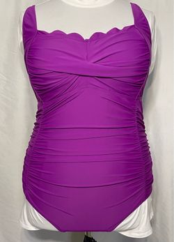 New Aqua Eve Swimsuit Women’s Size 22