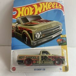 Hot Wheels '67 Chevy C10