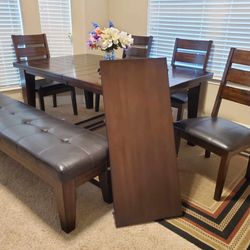 Beautiful Rectangular Table Set With 4 Matching Chairs And Massive Bench