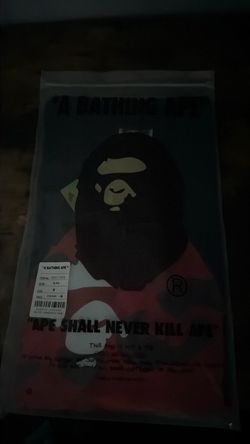 Bape T