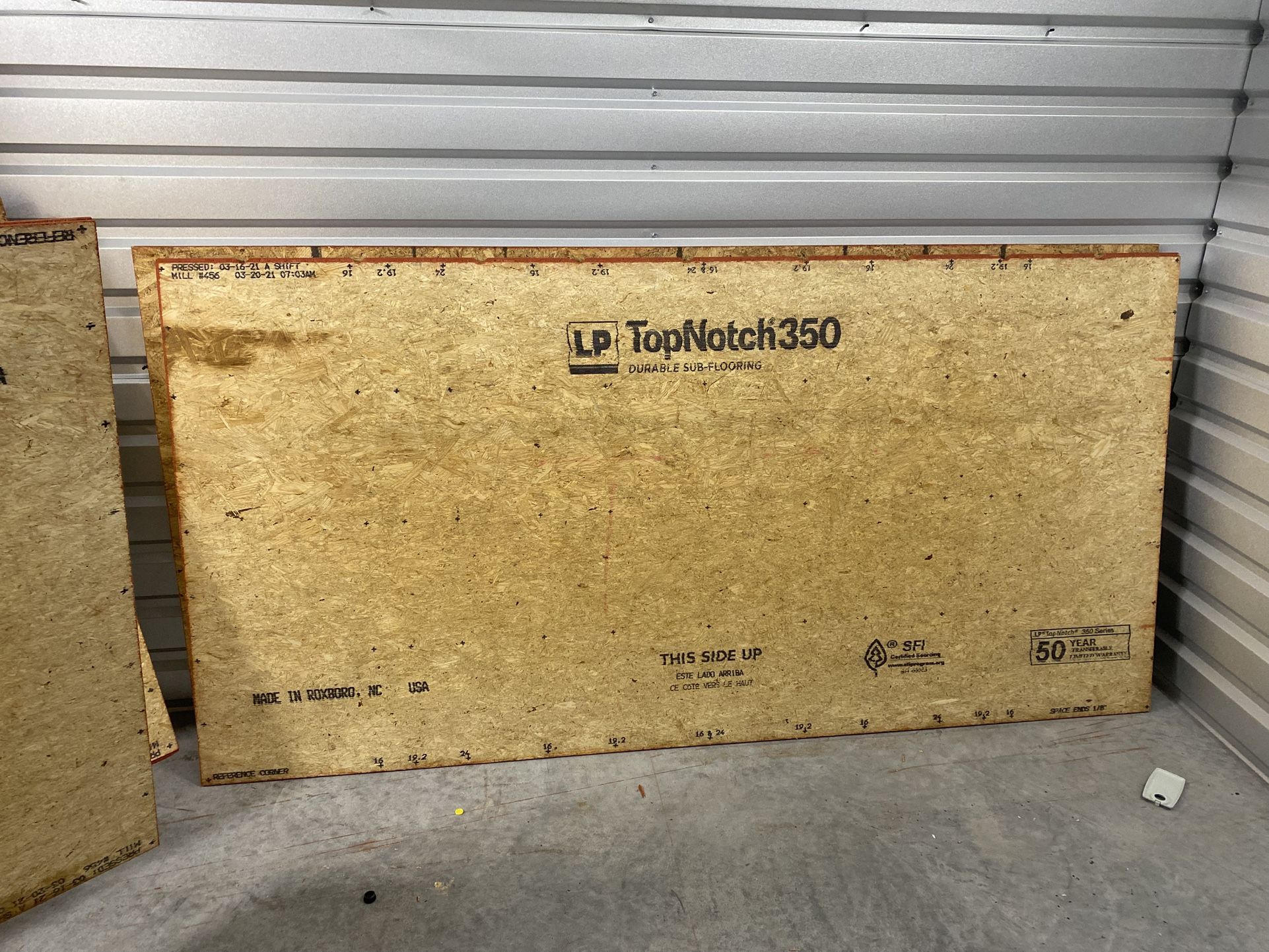 Floor Board And Roofing Paper !!! I’m Open To All Offers