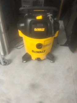 Dewalt 16 Gallon StealthSonic  Shop Vac