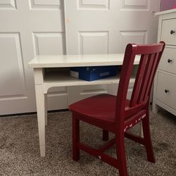 Kids Desk With Chair