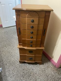 Jewelry Chest