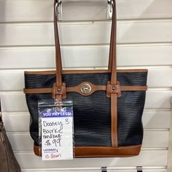Dooney & Bourke Purse