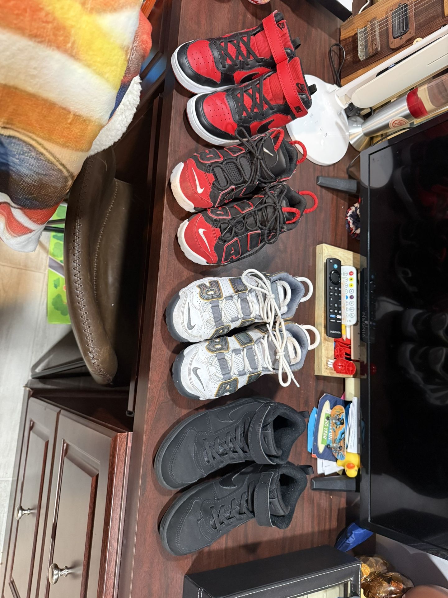 2Y Kids Nike Shoes