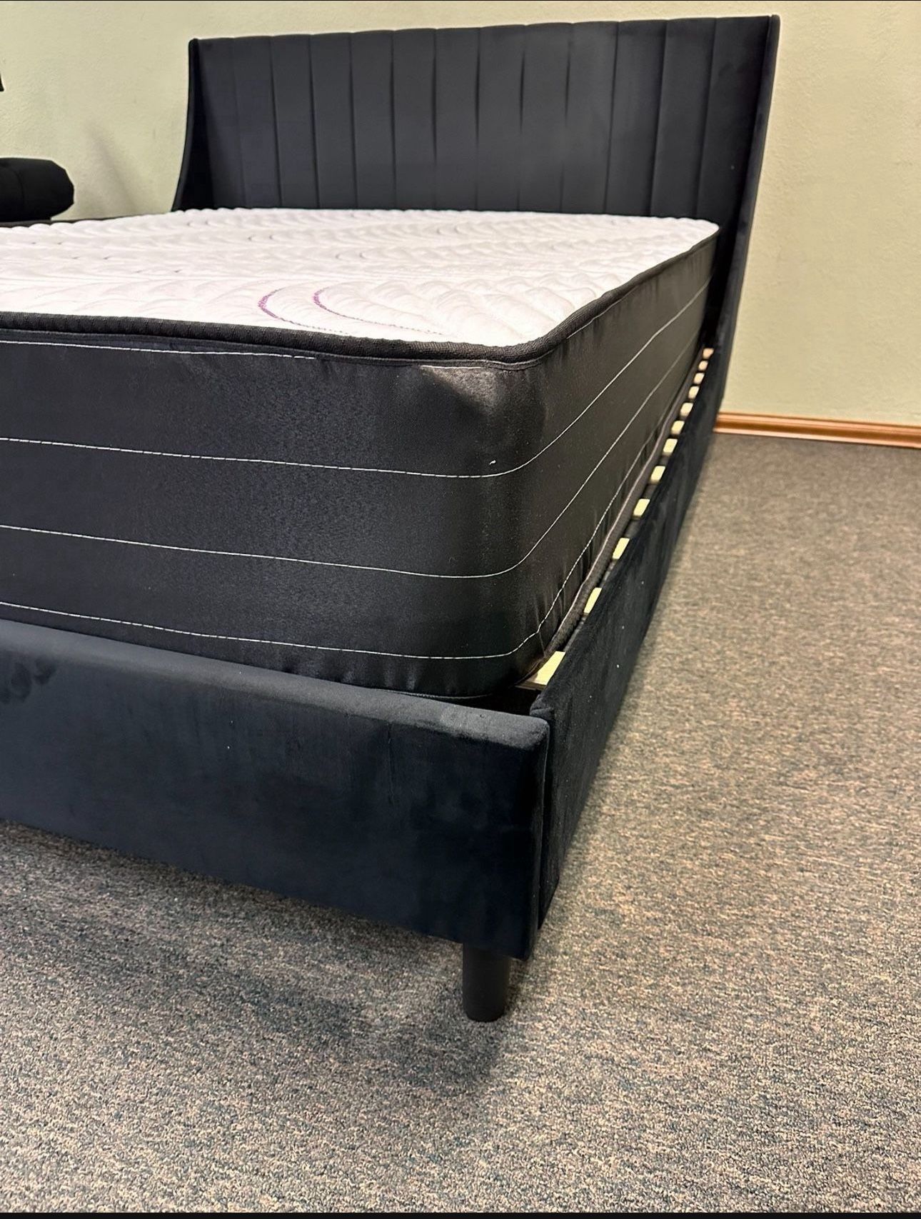 NEW QUEEN AND KING SIZE BED WITH USB CHARGING PORT AND MATTRESS INCLUDING FREE DELIVERY