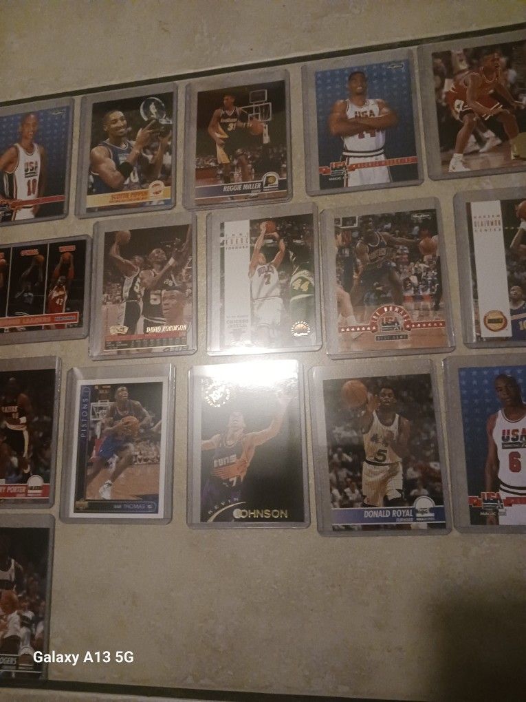 Basketball Ball Legends 16 Cards