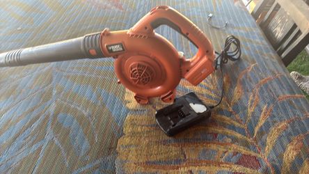 Black and decker lawn blower