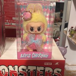 Let’s Checkmate Labubu Queen 