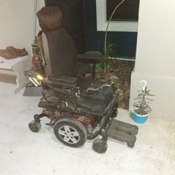Electric Wheelchair Quantum 