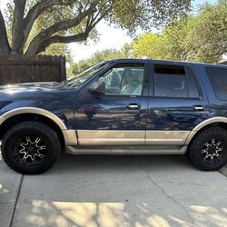 2014 Ford Expedition XLT