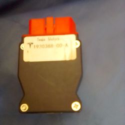 Tesla Diagnostics Tool Plug 