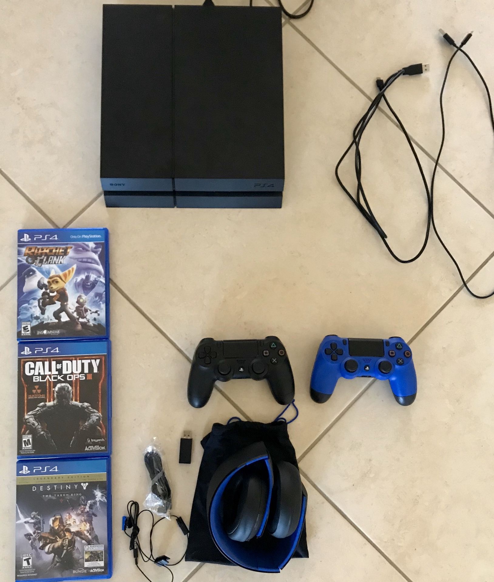 PS4 Bundle